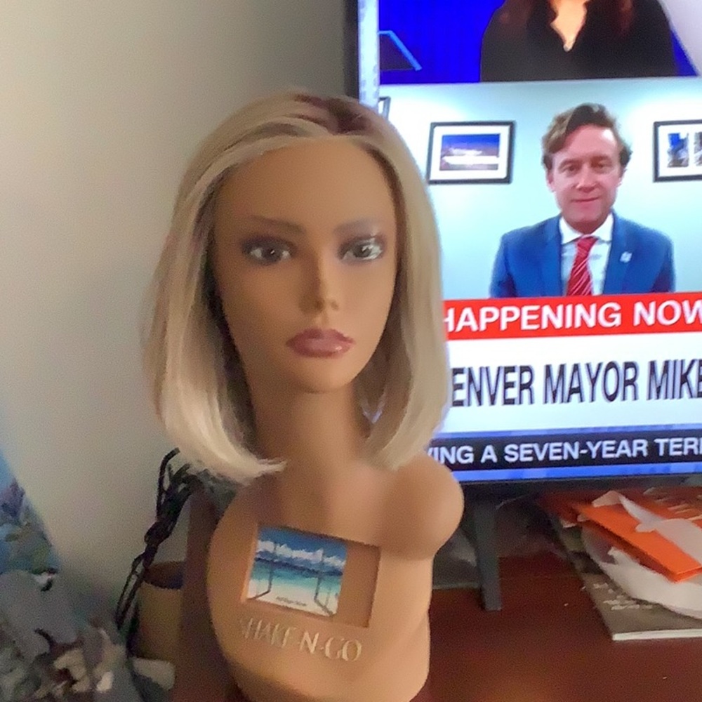 NWT Belle Tress Blonde Wig